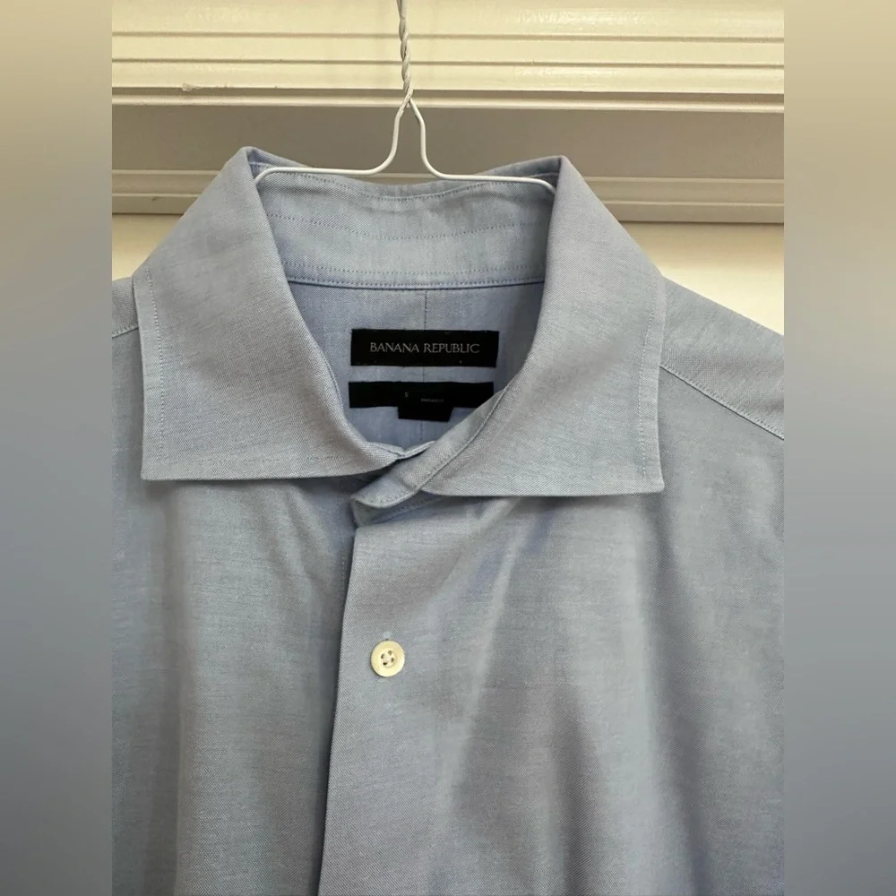Banana republic men’s shirt.